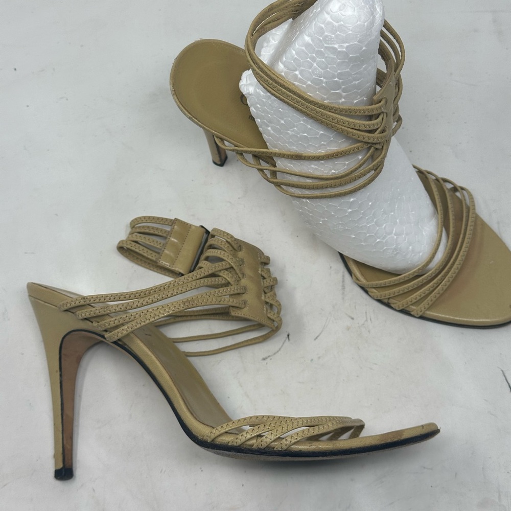 Gucci Gladiator Sandals Size 7 - Picture 2 of 16